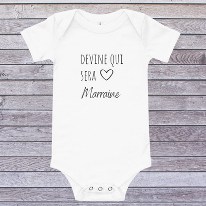 Cache-couche "Devine qui sera marraine"