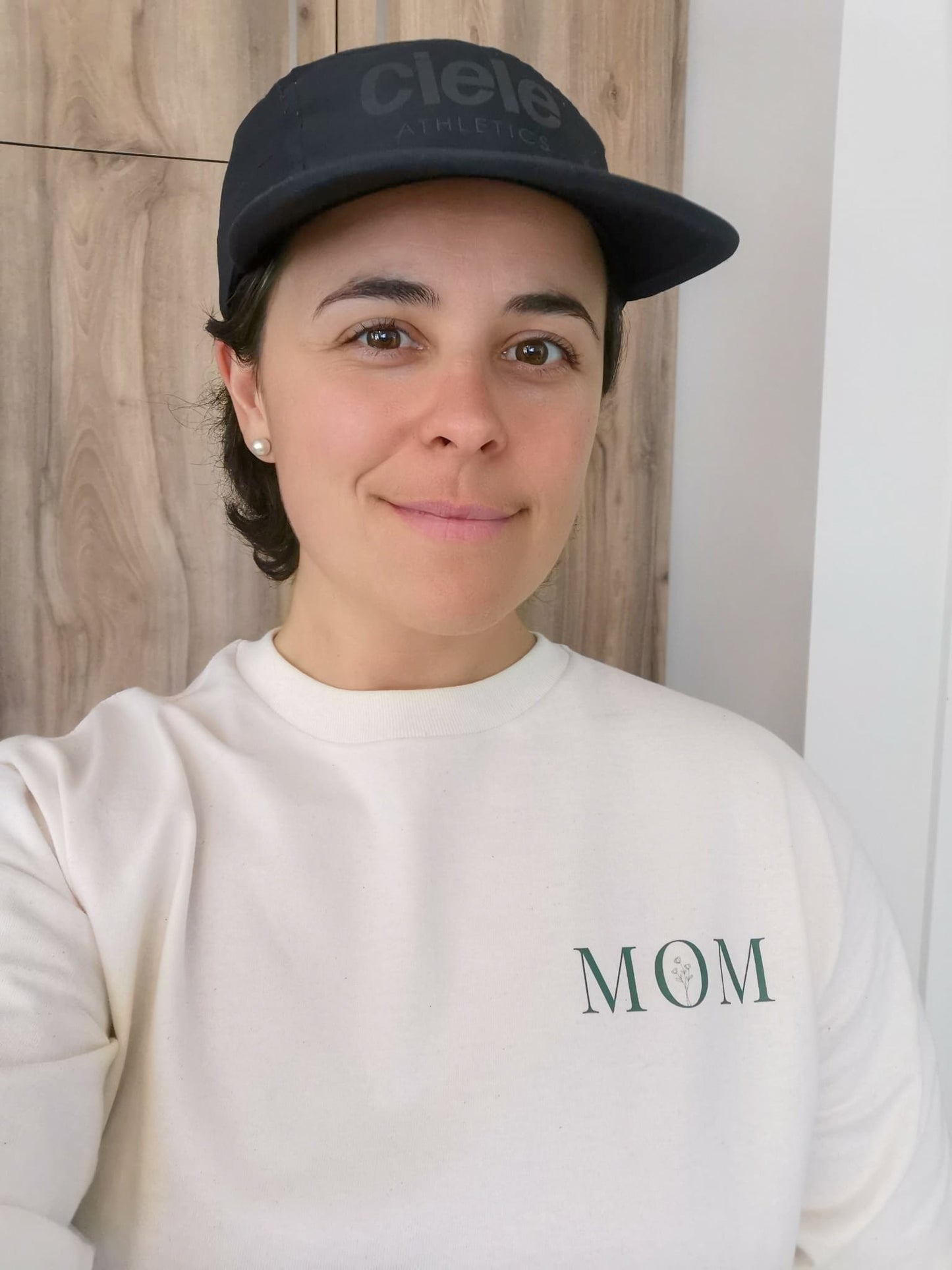 Chandail "MOM : Amour, Bonheur, Simplicité" - 2 modèles